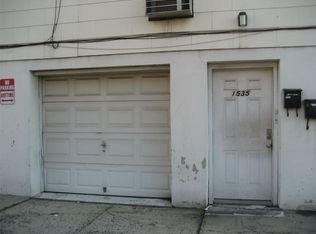 1535 39th St, North Bergen, NJ 07047