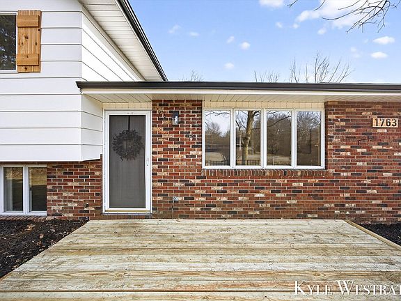 4th image of 1763 E Pontaluna Rd