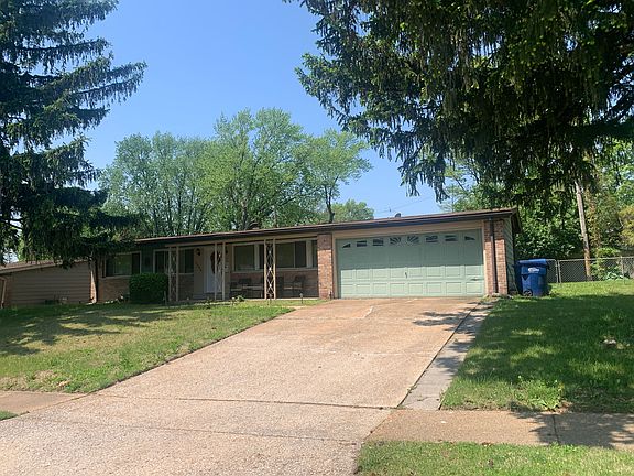 3rd image of 1565 Bay Meadows Dr