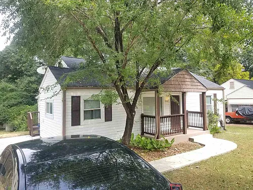 2467 Calvin Ave Photo 1