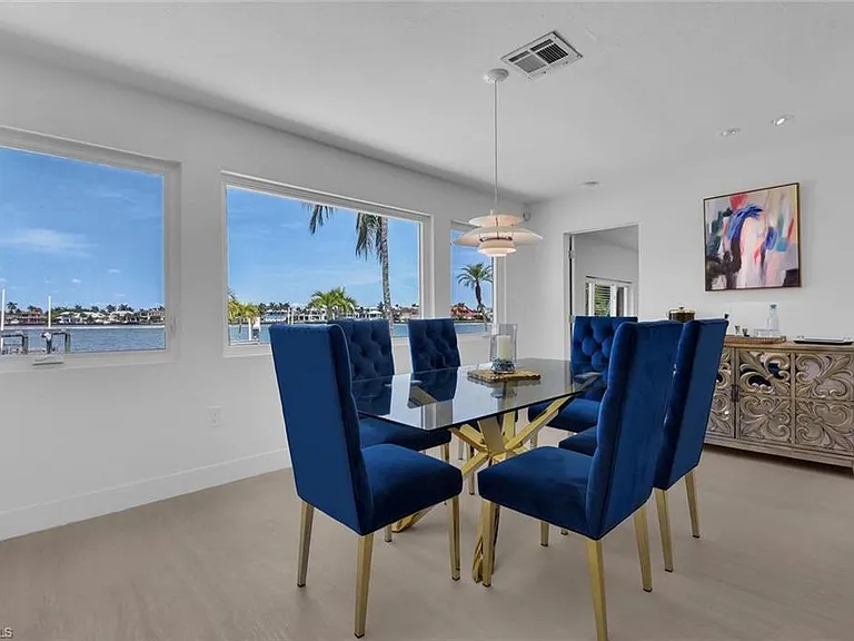 2143 Marina Dr — Photo 10
