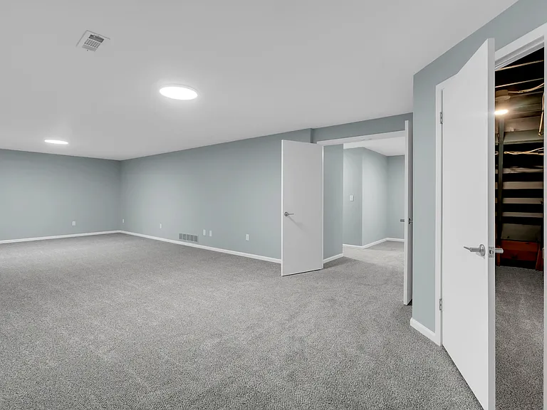 14810 E Castle Dr — Photo 27
