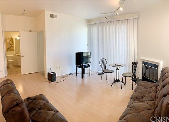 5th image of 17809 Halsted St Unit 212