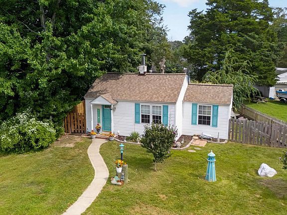 2nd image of 64 Farmdale Rd