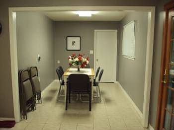 3rd image of 903 Roselawn