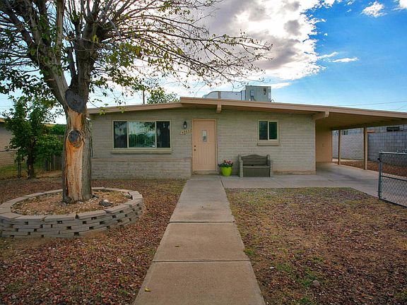 2nd image of 4967 N La Cholla Blvd