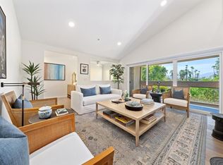 835 Village Sq S, Palm Springs, CA 92262