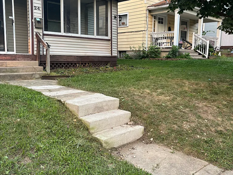 24 Kratochwill St — Photo 3