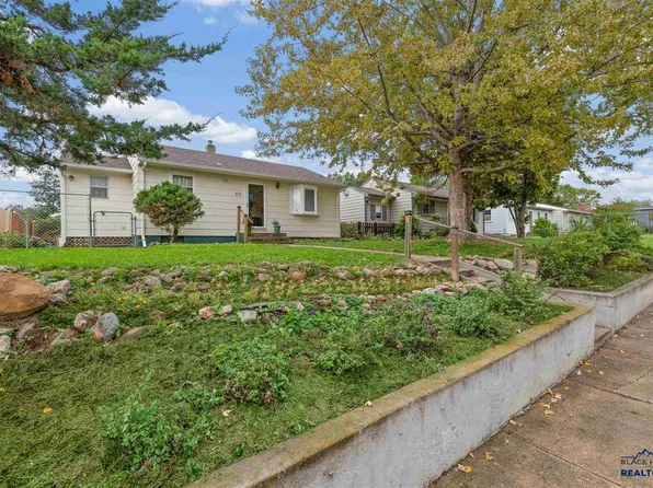 113 Saint Francis St, Rapid City, SD 57701