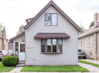 4226 Gage Ave, Lyons, IL 60534