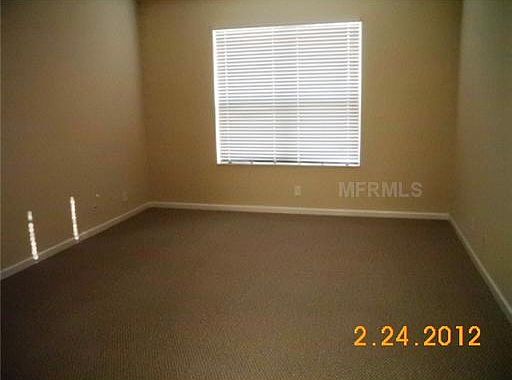 5th image of 205 Foxglove Way
