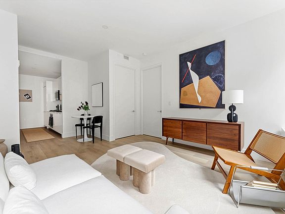 3rd image of 55 Broad St #915