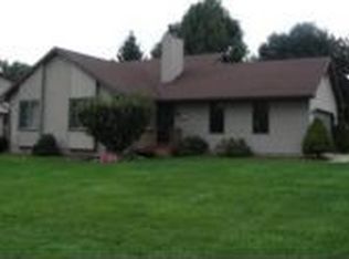 1811 Meadow Dr, Holt, MI 48842
