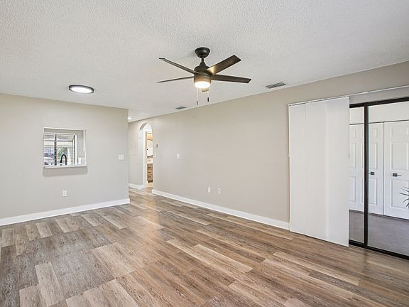 Living Room/ Dining Room
