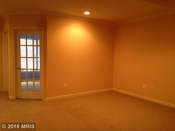 3rd image of 1543 Grosbeak Ct