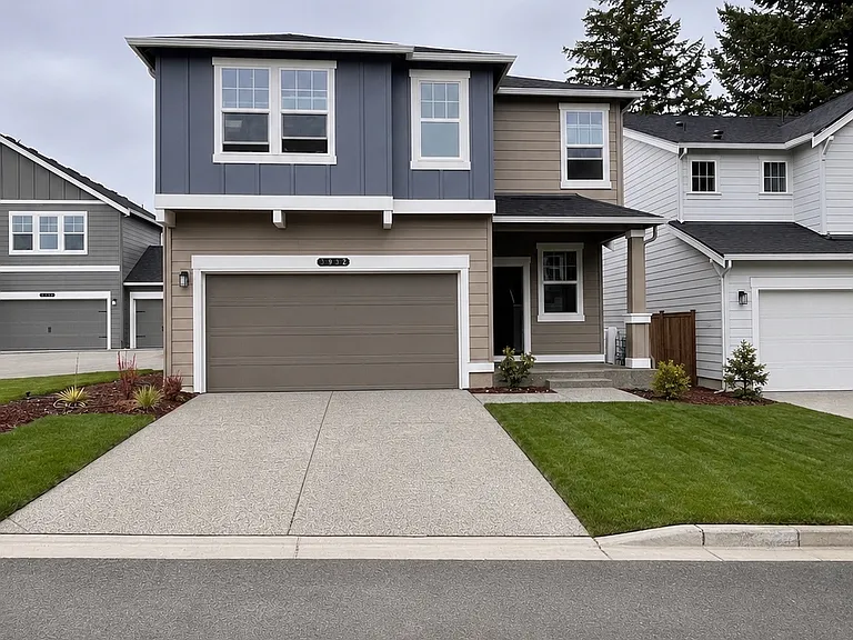 3932 Boxcar Ct NE — Photo 1