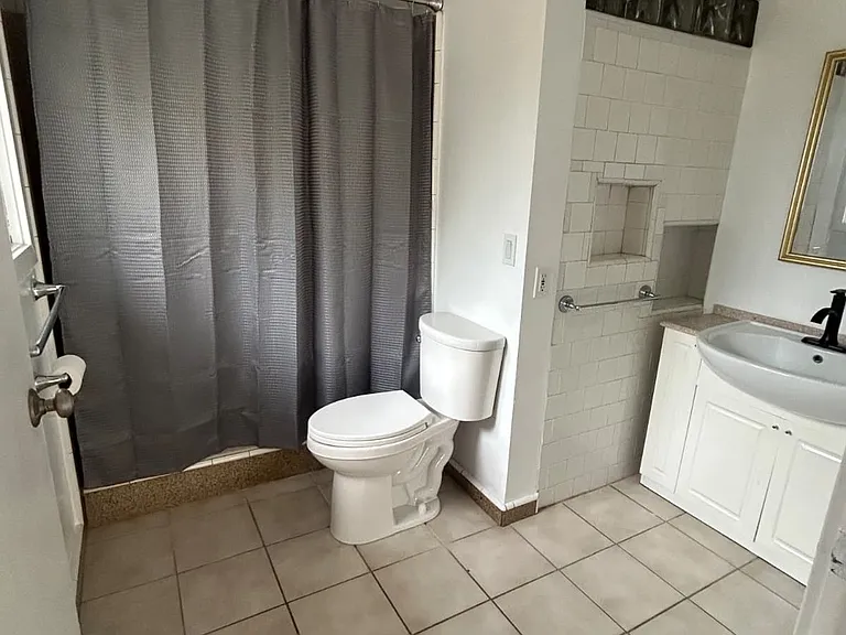 4950 Dunes Cir — Photo 13