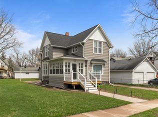 324 E Commercial St, Appleton, WI 54911