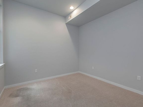 3rd image of 4304 Cresson St APT 16