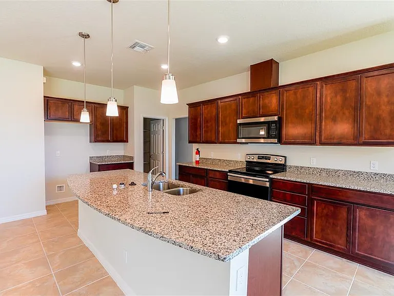 2779 Matera Dr — Photo 4