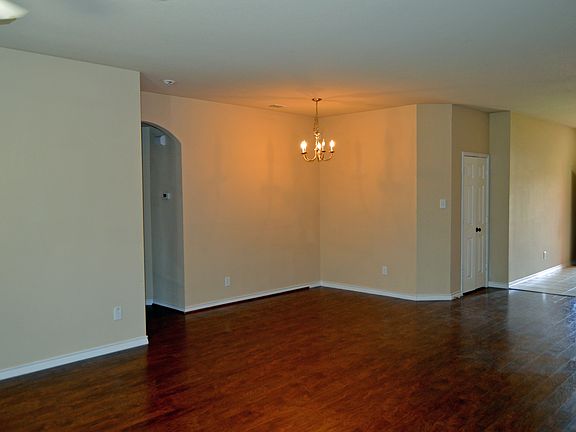 4th image of 9232 Jason Dr