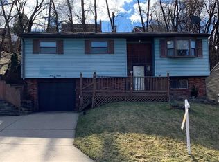 716 Joyce Dr, West Mifflin, PA 15122