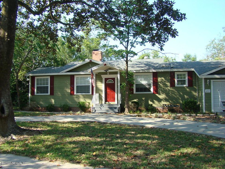 1st image of 2253 Lake Shore Blvd