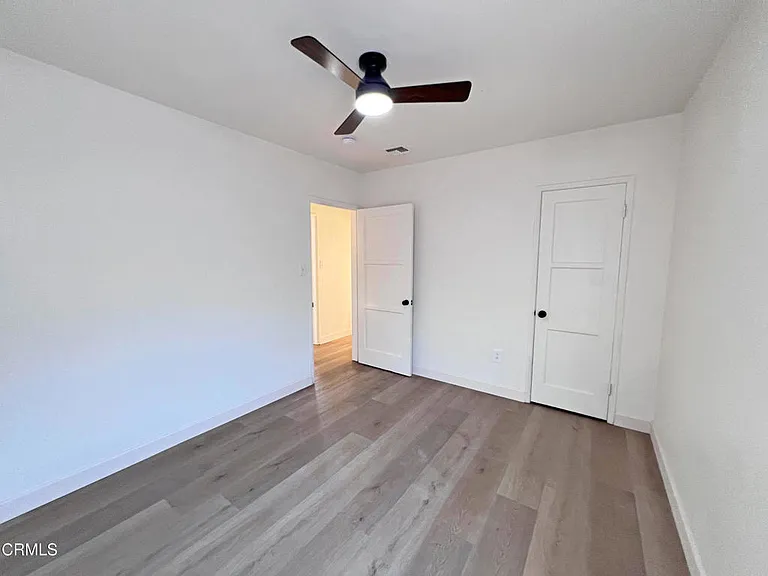 5612 Glickman Ave — Photo 10