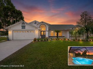 18652 Autumn Lake Blvd, Hudson, FL 34667