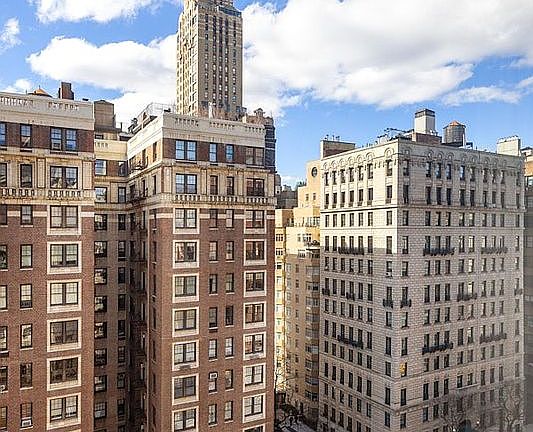 4th image of 829 Park Ave APT 10B