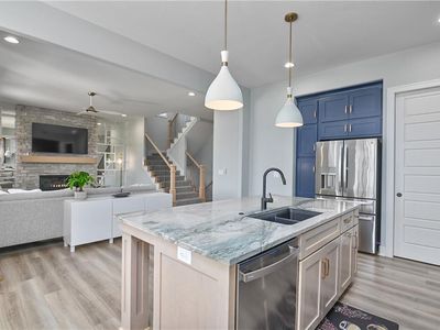 15293 W 171st Ter, Olathe, KS, 66062