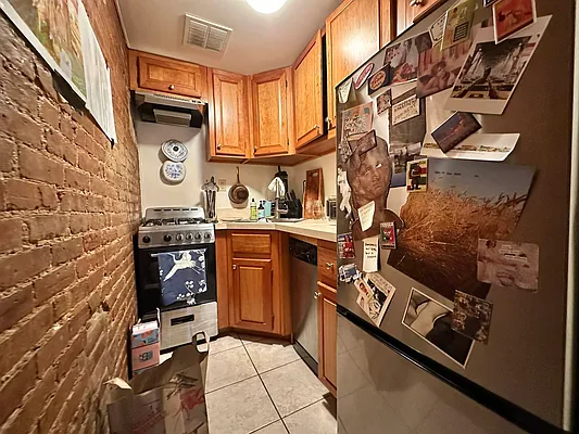 Rented by Oxford Property Group | media 7