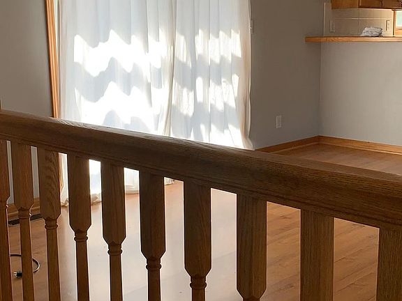 5th image of 1463 Hillridge Way