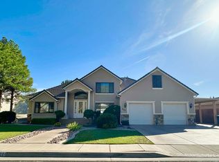 201 Shadow Point Dr, Saint George, UT 84770