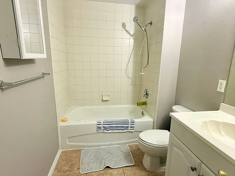 102 N Lady Mary Dr — Photo 25
