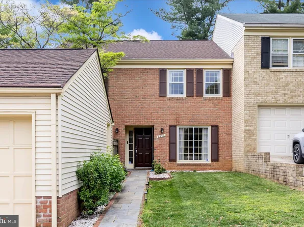 9409 Chatteroy Pl, Montgomery Village, MD 20886