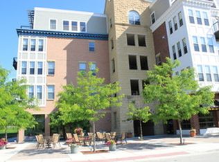 301 Front St, Lemont, IL 60439