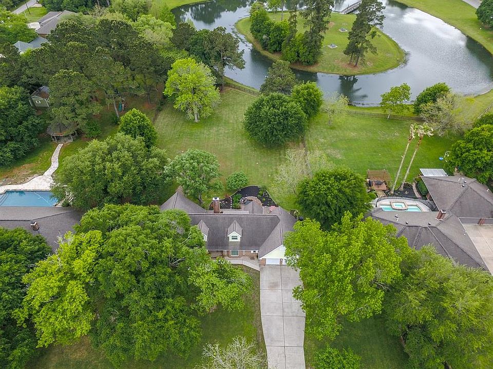 1st image of 18811 N Roselake Dr