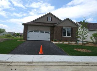 17401 W Winnipeg Cir, Lockport, IL 60441