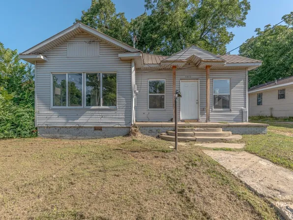 1322 W Huntington Ave, Jonesboro, AR 72401