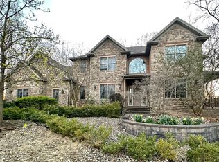 7508 Holzhauer Rd, Northfield, OH 44067