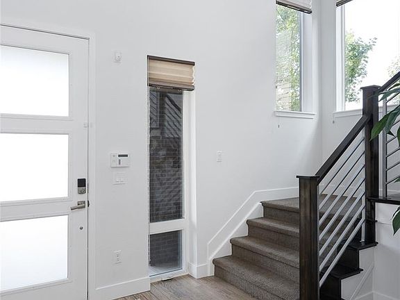 5th image of 5057 Yosemite Court