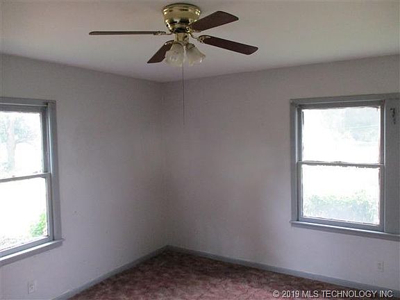 5th image of 4349 N Lewis Ave