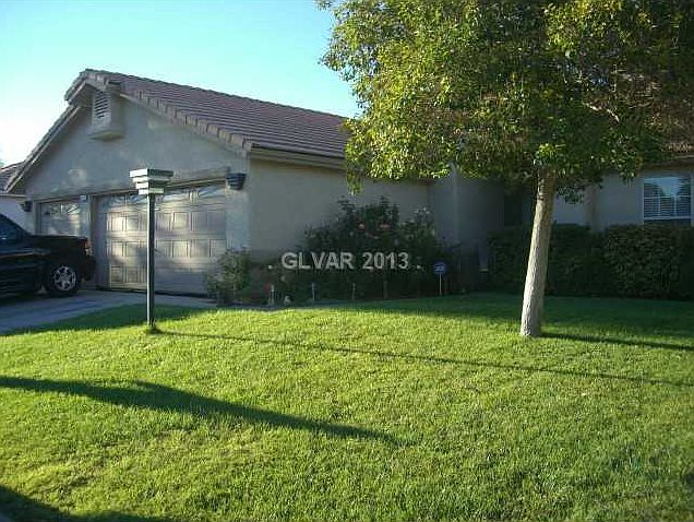 1st image of 922 Wild West Dr