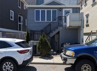 18 W 9th Rd, Broad Channel, NY 11693