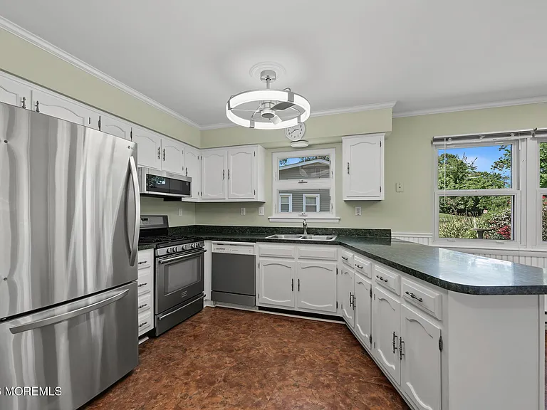 22 Higgins Ct — Photo 12