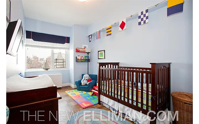 Sold by Douglas Elliman | media 19