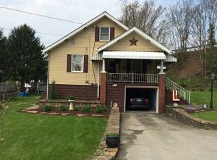 717 N Main St, Masontown, PA 15461