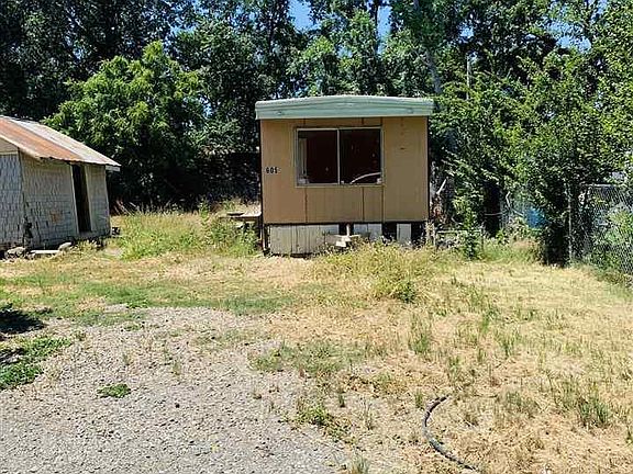 4th image of 605 San Benito Ave