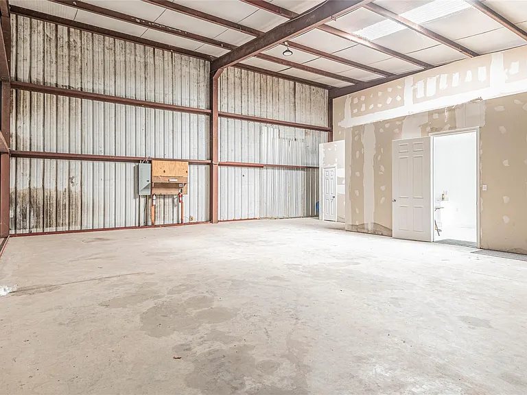22316 E Martin Dr — Photo 30
